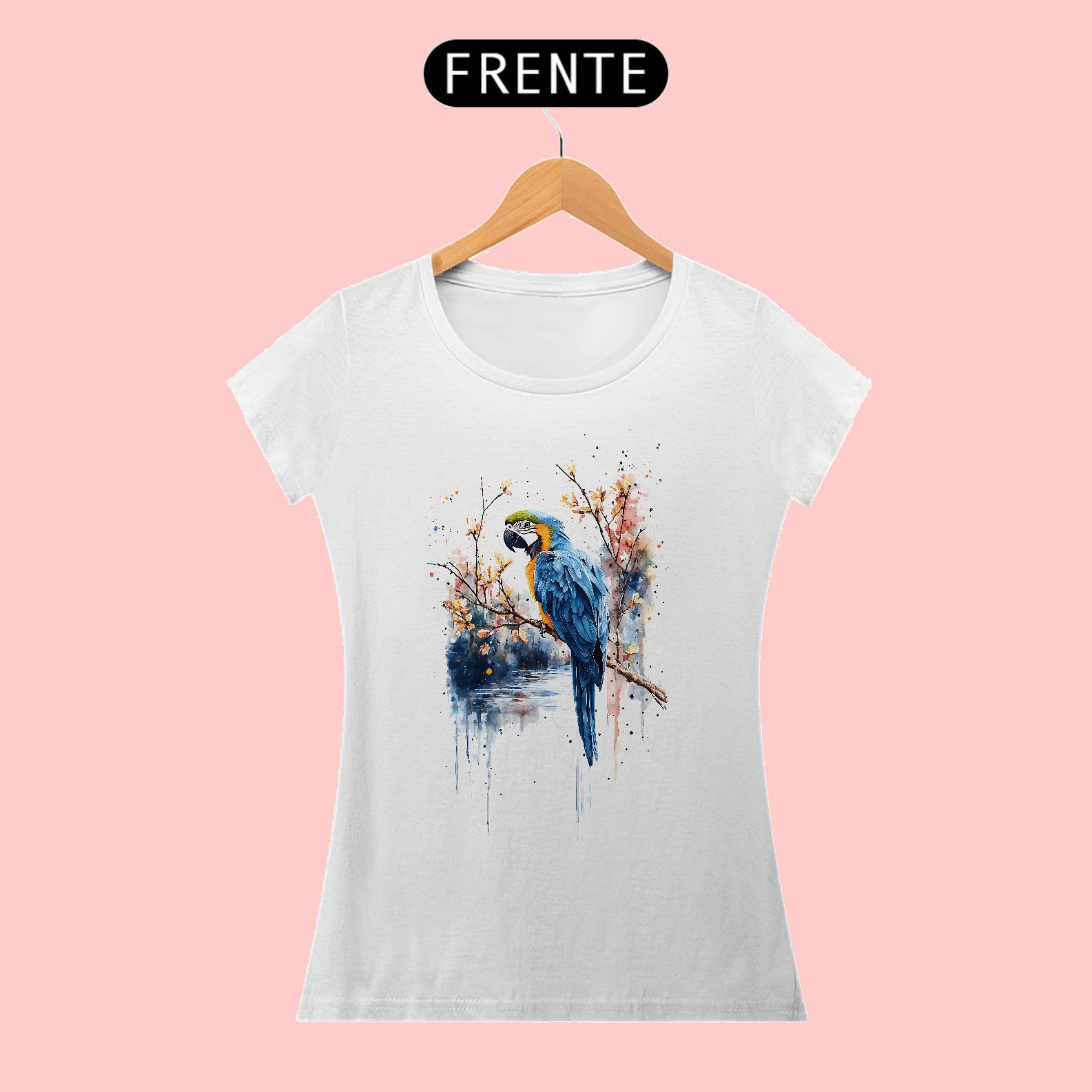 Camiseta com estampa de uma linda arara azul num galho estilo aquarela